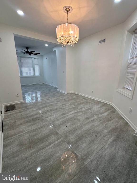 Foto del edificio - 4344 N Franklin St