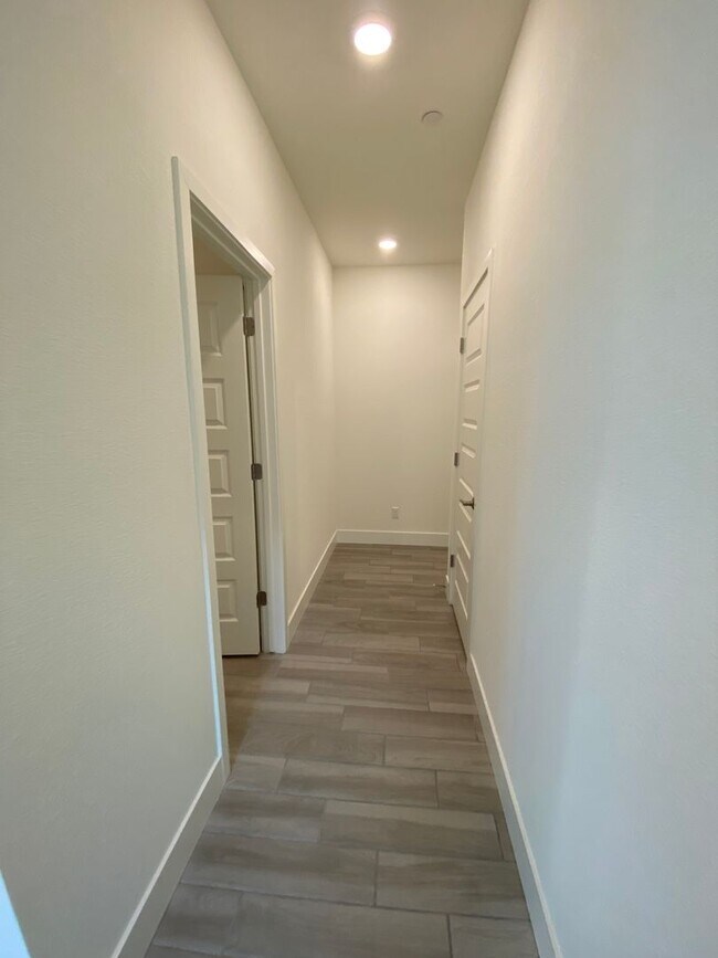 Foto del edificio - Newer home in Rancho Cordova near Labyrint...