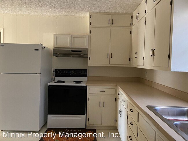Foto del edificio - 2 br, 1 bath House - 117 E. 18th St.