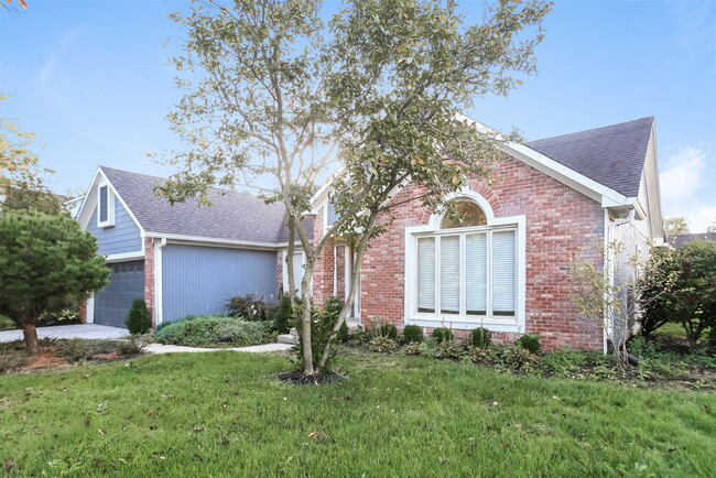 Building Photo - 705 Firethorn Cir