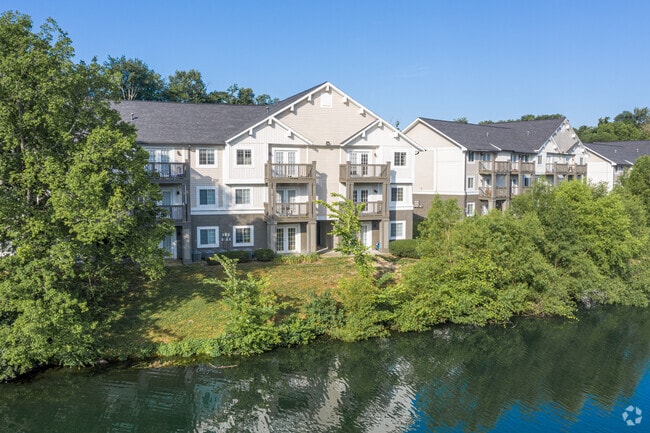 Foto del edificio - Hickory Lake