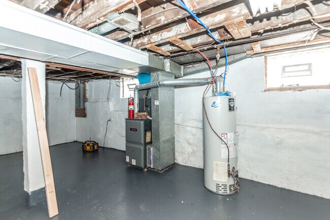 Full Basement - 274 Center Church Rd