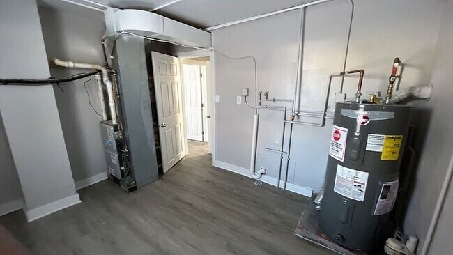 Foto del edificio - Welcome home!!! You must see this newly re...