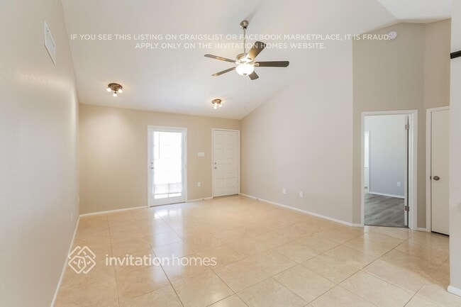 Building Photo - 4038 E Alta Mesa Ave