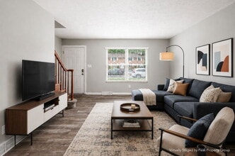 Building Photo - 1054 Westborough Dr W