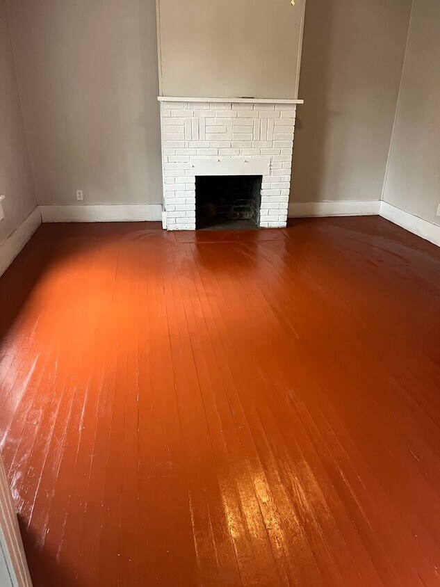 Foto del edificio - 306 S Church Ave