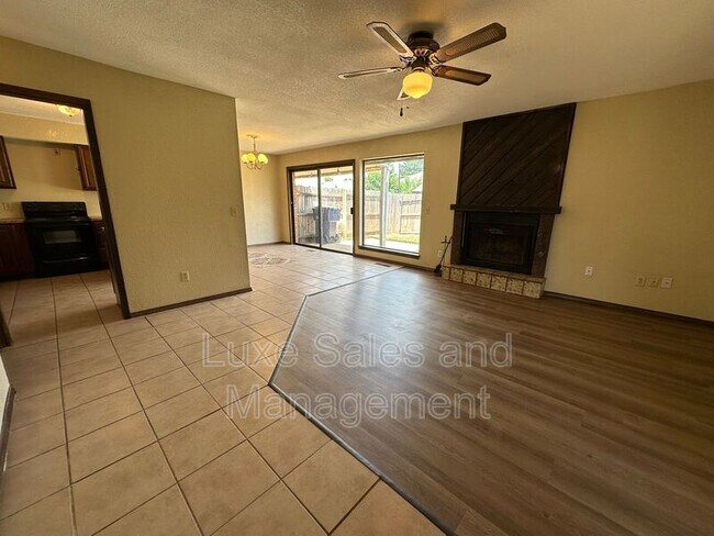 Foto del edificio - 3718 Southwind Ave