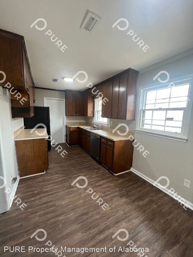 Foto del edificio - 3 br, 2 bath House - 846 Leicester Drive