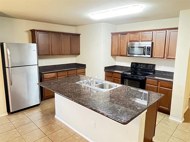 Building Photo - 435 Andalusian Trail