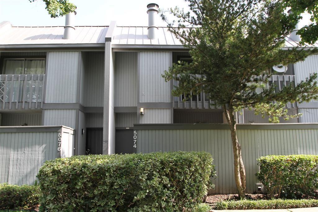 5074 Glenmont Dr, Houston, TX 77081 Condo for Rent in Houston, TX