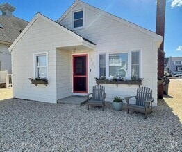 Building Photo - 321 W Kupper Dr
