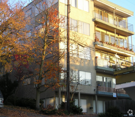Building Photo - Corona Apartments