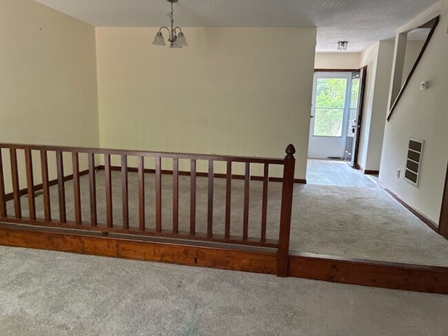 Building Photo - 4705 Fargo Ct