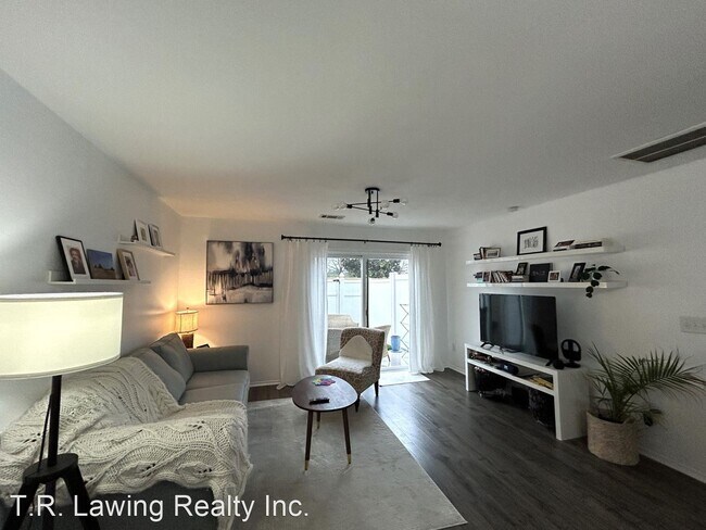 Building Photo - 2 br, 1.5 bath House - 326 River Clay Road