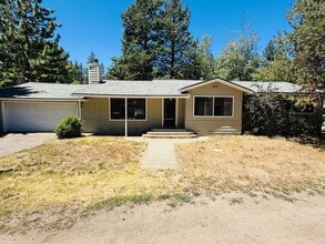 Building Photo - 1222 Jobs Peak Dr