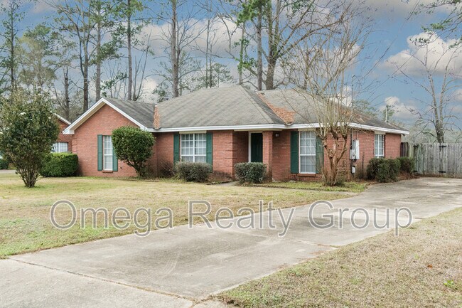 Foto del edificio - 485 Saddlewood Dr