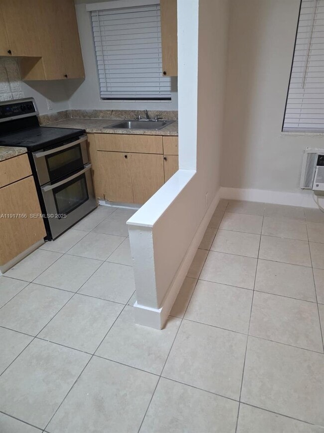 Building Photo - 435 NW 41st St