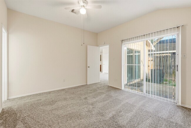 Foto del edificio - 1431 Stevenage Ln