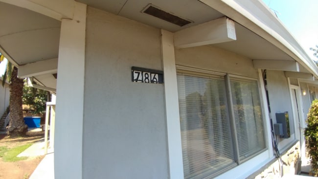 Building Photo - 786 Carro Dr
