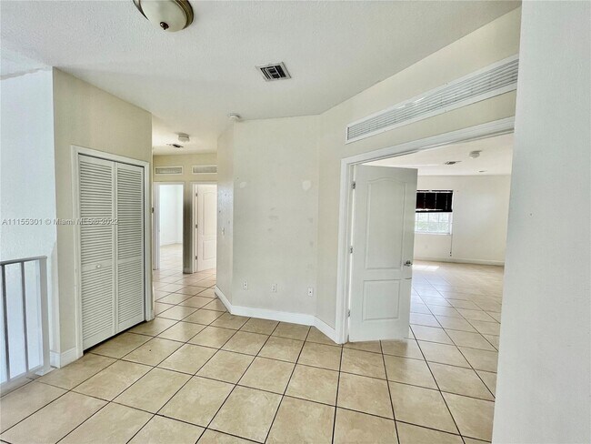 Foto del edificio - 14982 SW 30th Terrace