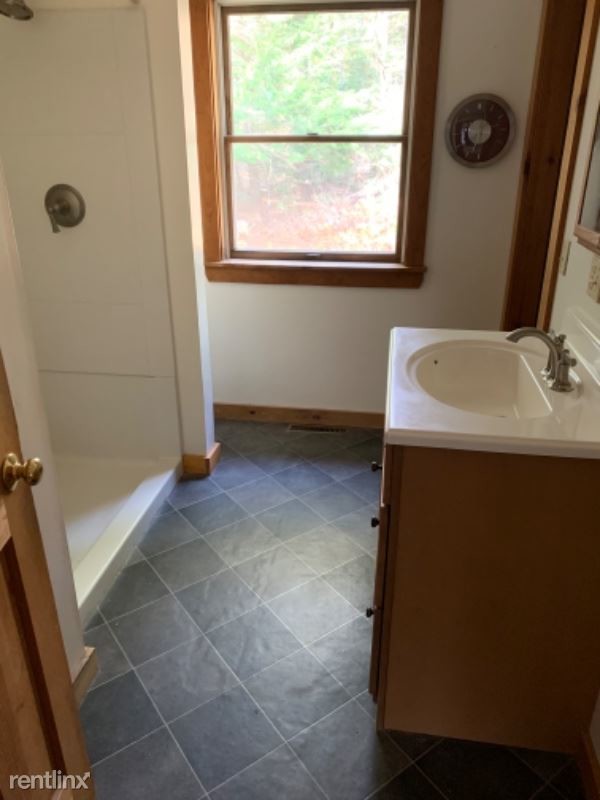 Foto del edificio - 2 br, 1 bath House - 5 Country Ln