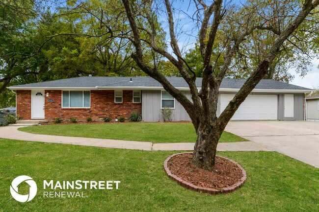 Foto del edificio - 6946 N Hickory St