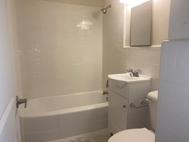 Building Photo - The Metropolitan Wynnefield