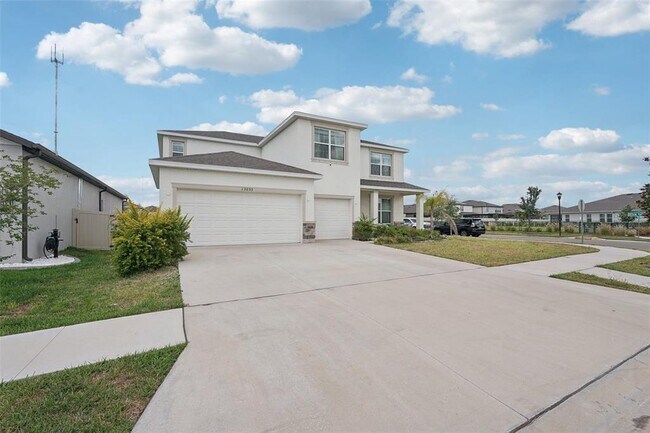Building Photo - 13055 Willow Grove Dr