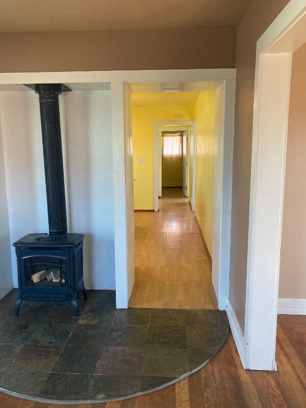 Foto del edificio - 1835 Albee St