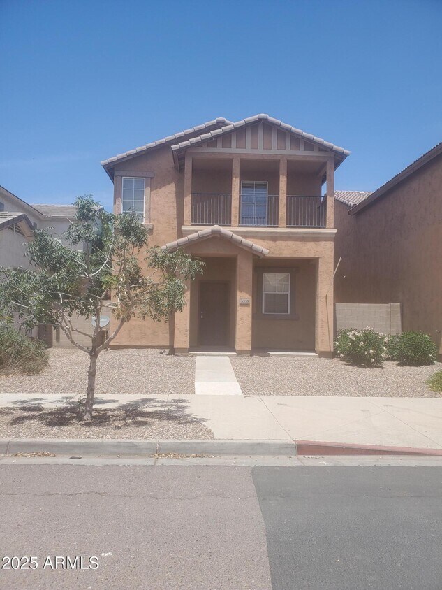 Primary Photo - 5338 W Albeniz Pl