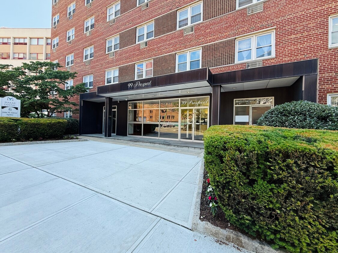 Photo - 99 Prospect St (Stamford, CT)