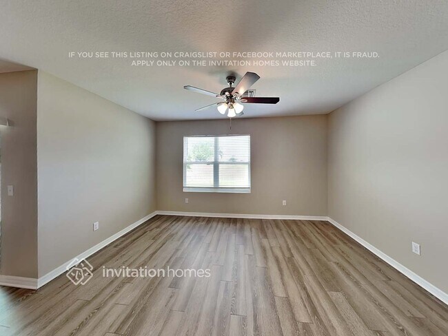 Foto del edificio - 5205 Willow Breeze Wy