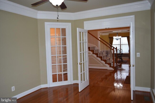 Foto del edificio - 8708 Flowering Dogwood Ln