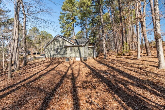 Building Photo - Milan Woods Durham