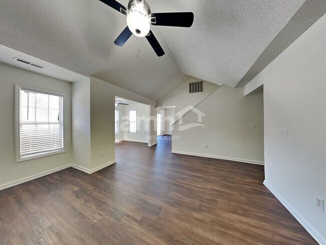 Foto del edificio - 110 Bristol View Cir