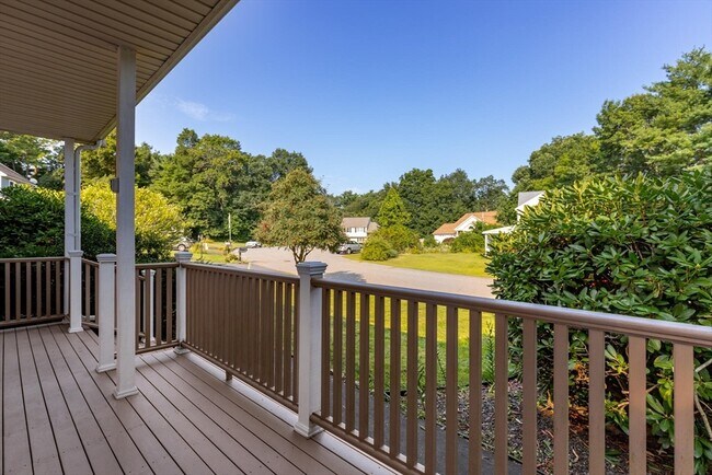 Building Photo - 44 Grace Meadows Dr
