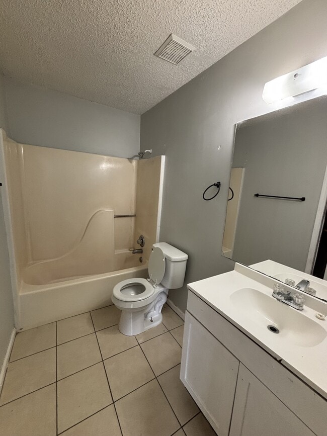Building Photo - 269 Adkins Cir