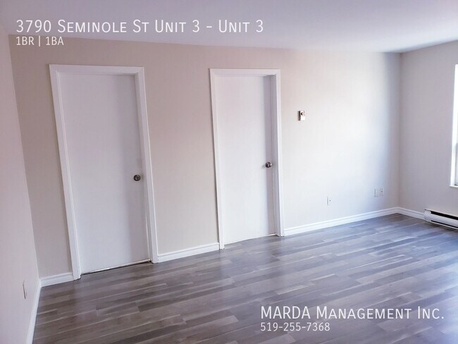 Photo du bâtiment - Renovated 1 BED/1 BATH in East Windsor ALL...