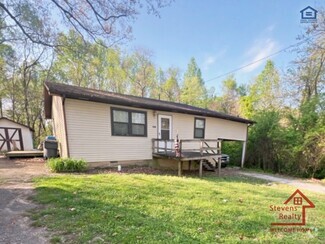 Building Photo - 307 C C Camp Rd