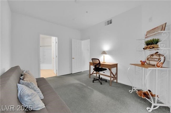 Building Photo - 7123 S Durango Dr