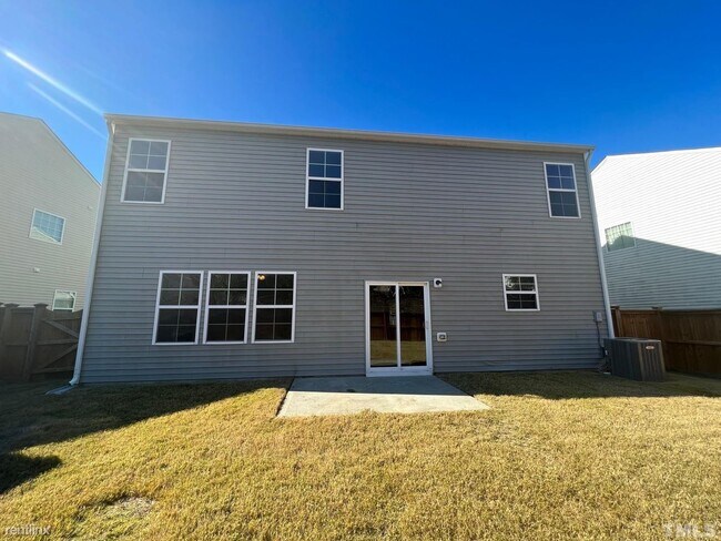 Building Photo - 5 br, 3 bath House - 4212 Auburn Hills Drive