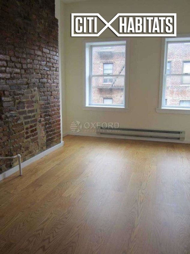 Building Photo - 219 Mulberry St