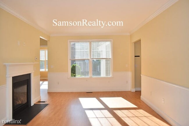 Building Photo - 3 br, 3 bath Condo - 70 Turner St