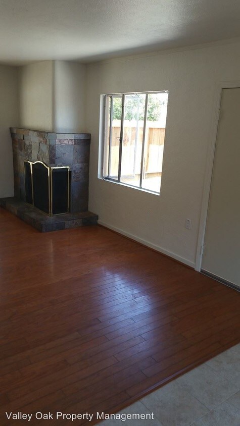 Building Photo - 3 br, 1 bath House - 230 Colfax Ave