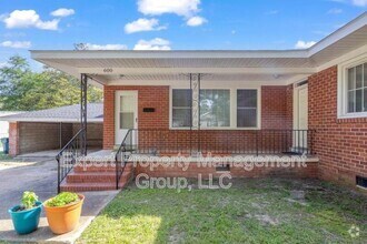 Building Photo - 600 W Surles St