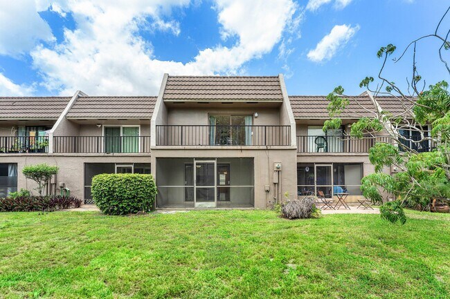 Foto del edificio - 9050 NW 28th St