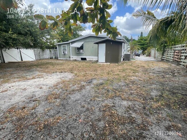Foto del edificio - 10423 S 228th Ln