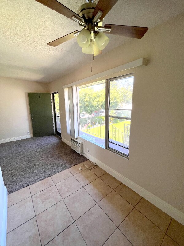Foto del edificio - 146 S Princeton Ave