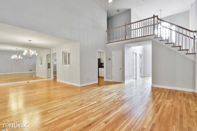 Building Photo - 4 br, 3 bath House - 703 Avalon Way
