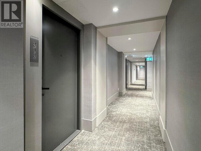 Building Photo - 2033 Kennedy Rd